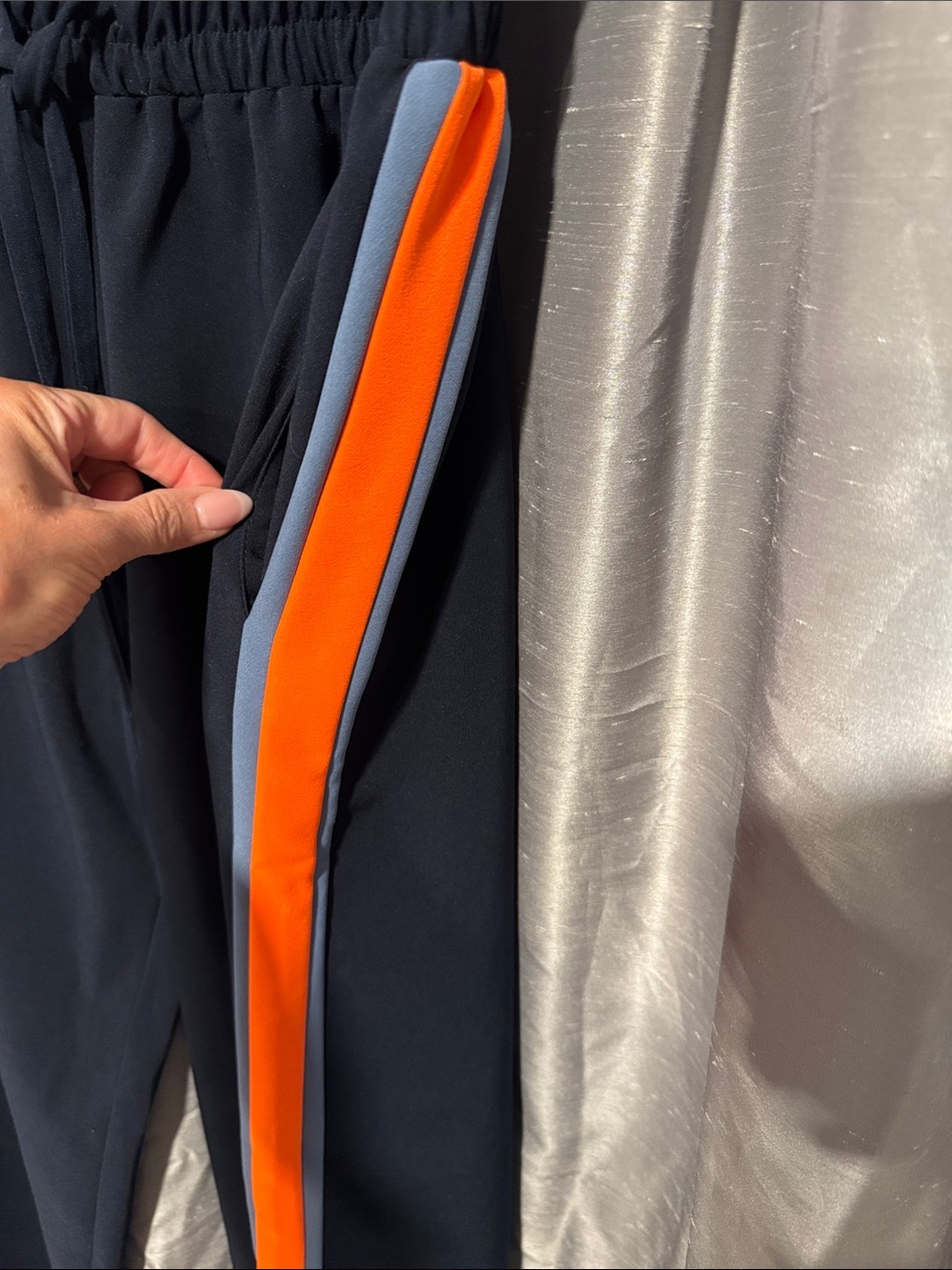 Milly Navy Wide-Leg Pant with Orange and Blue Side Stripe Size Medium - Picture 2 of 5